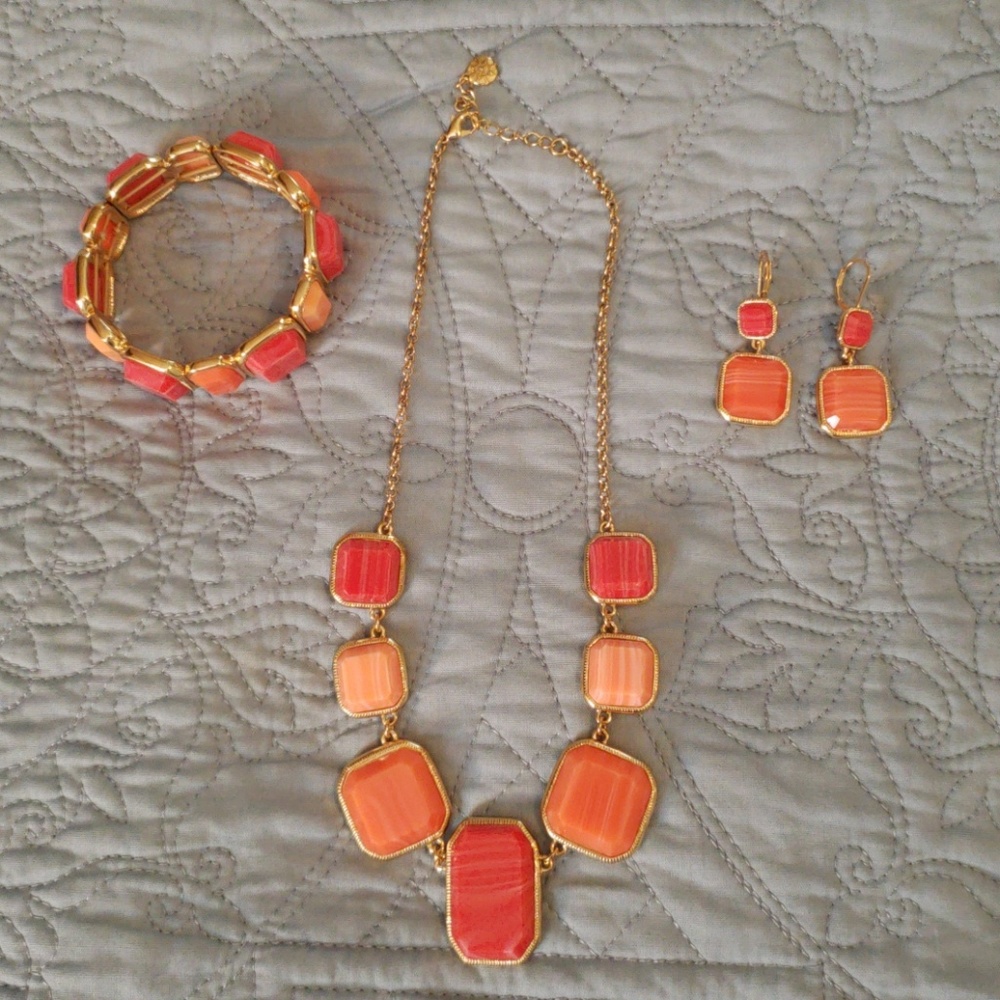 Monet Jewelry Set